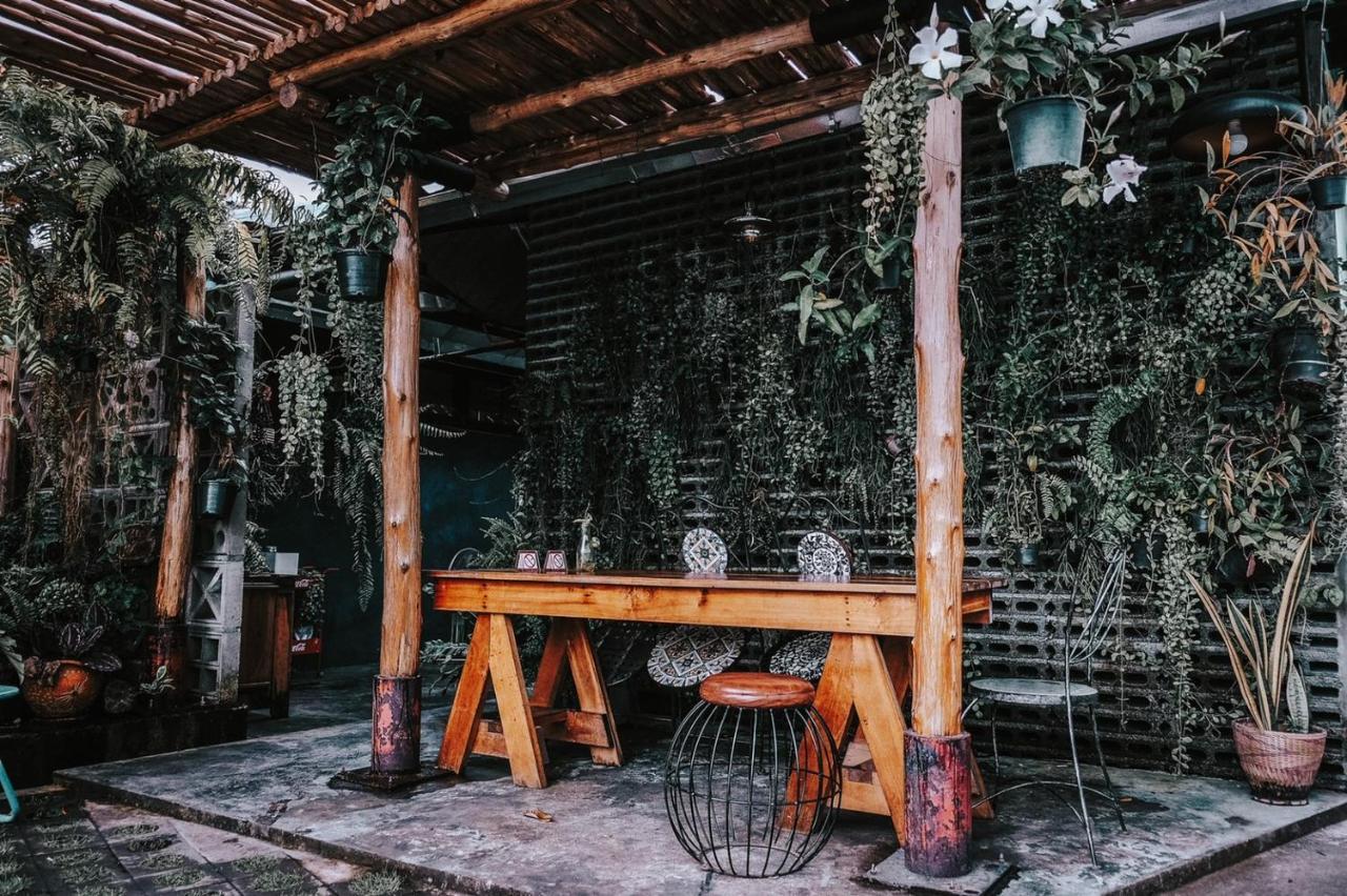 Baannokhook Home&Cafe سوراثاني المظهر الخارجي الصورة