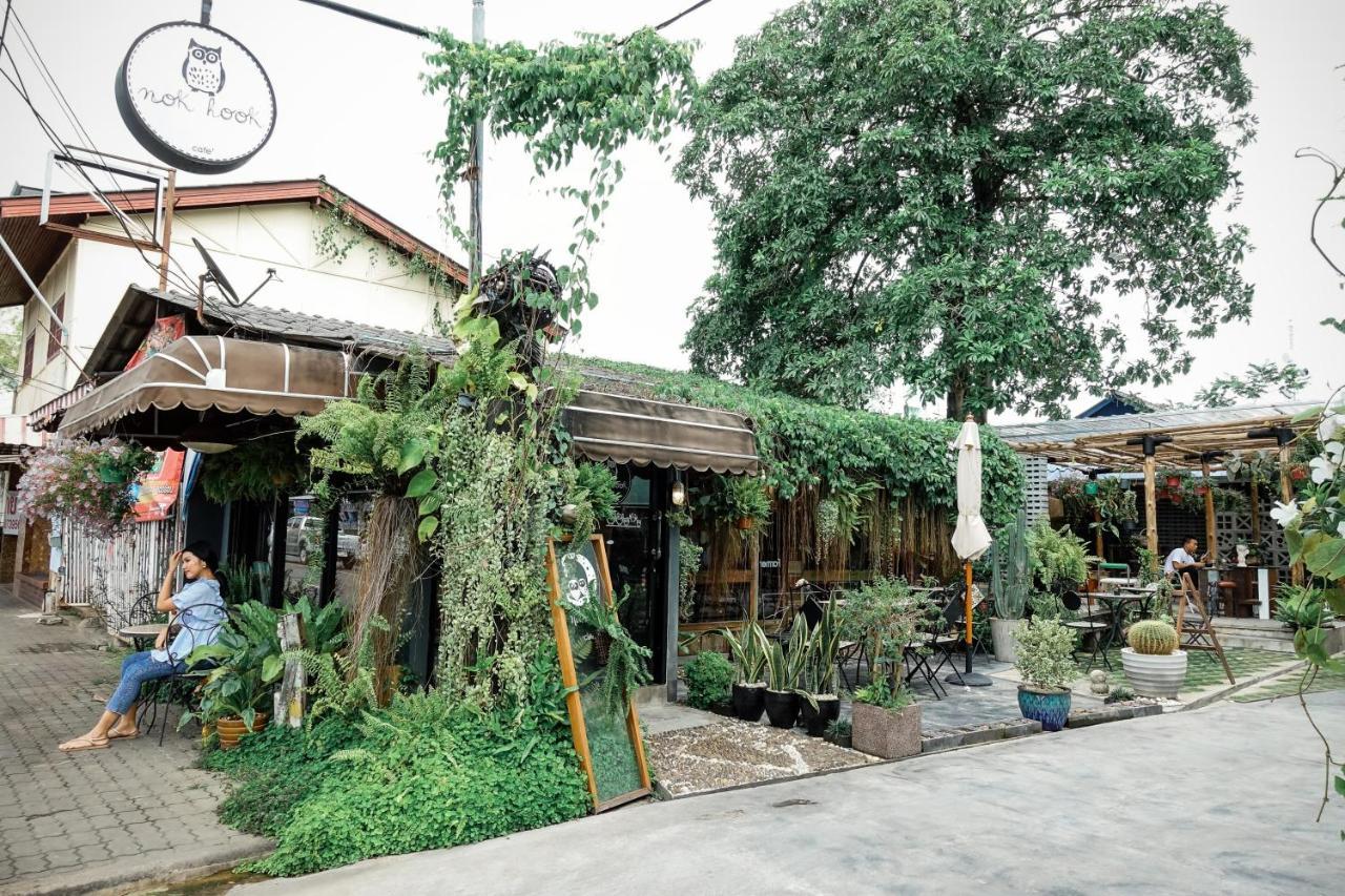 Baannokhook Home&Cafe سوراثاني المظهر الخارجي الصورة